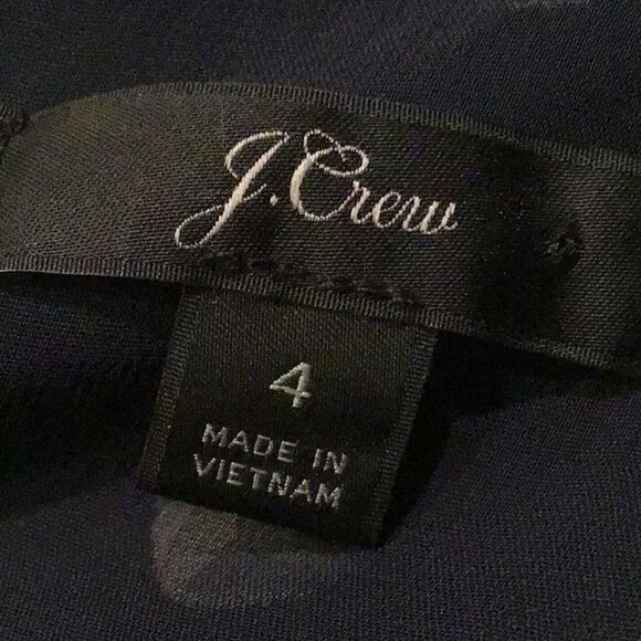 J. Crew Navy Blue White Polka Dot Crepe V Neck Button Front Peplum Blouse - Picture 16 of 16